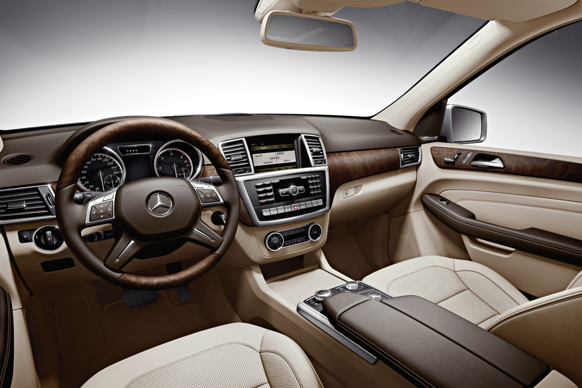 Mercedes M-Class interior