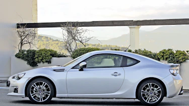 Subaru BRZ profile
