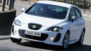 SEAT Leon FR+ Supercopa front cornering