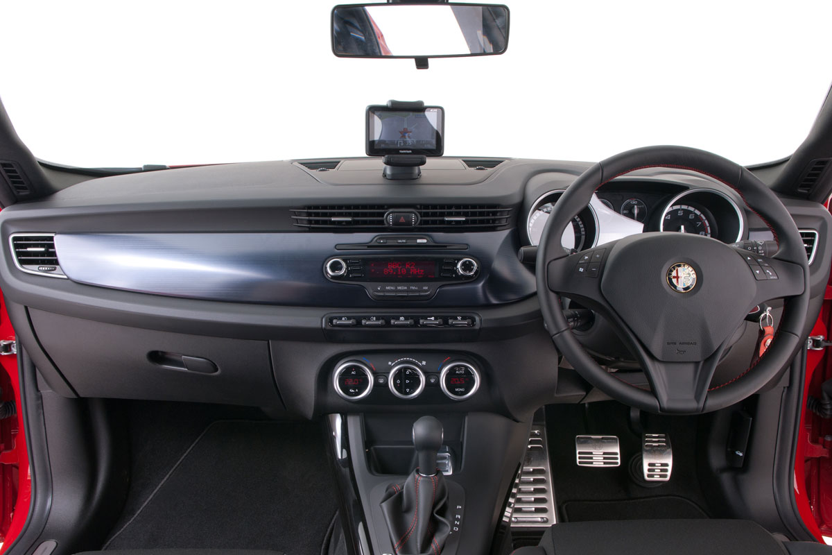 Alfa Romeo Giulietta TCT interior
