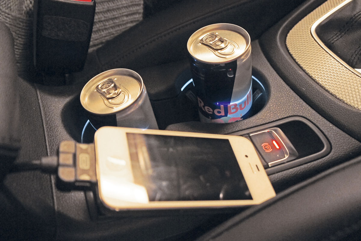 Audi Q3 cup holders