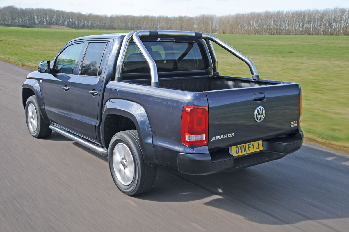 VW Amarok rear tracking