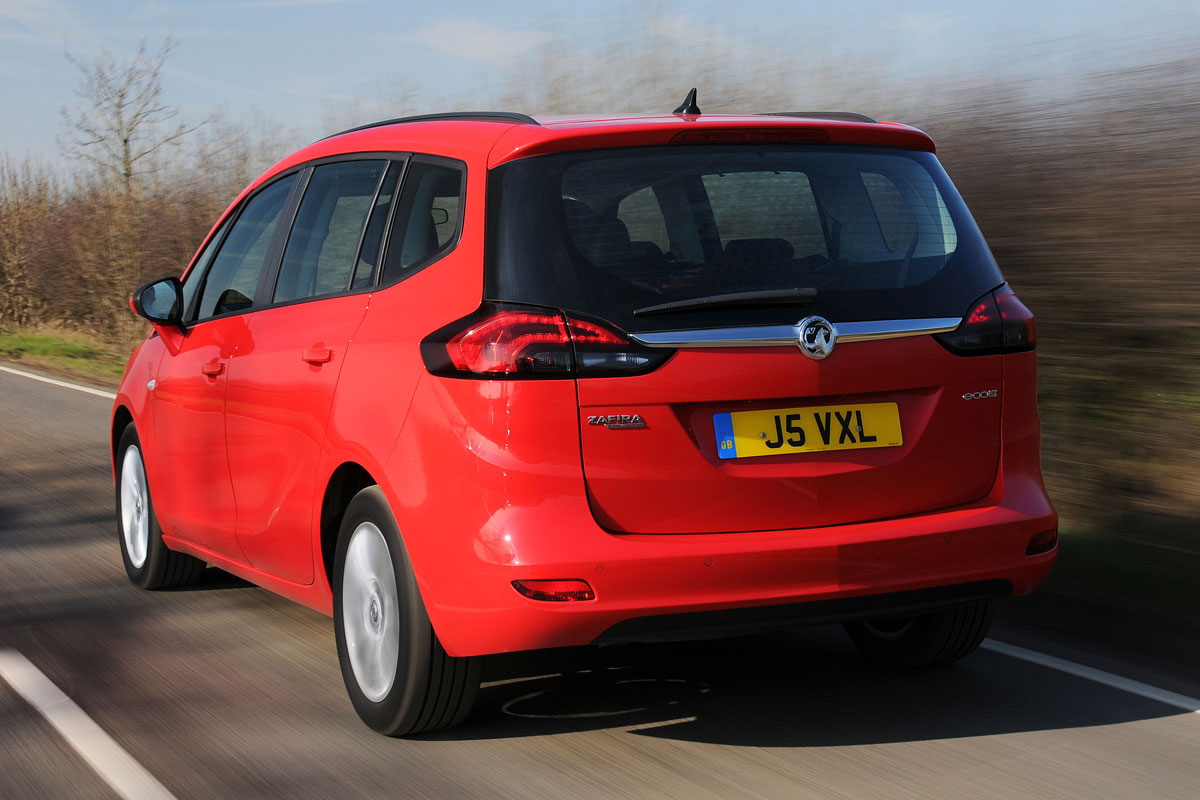 Vauxhall Zafira Tourer rear tracking