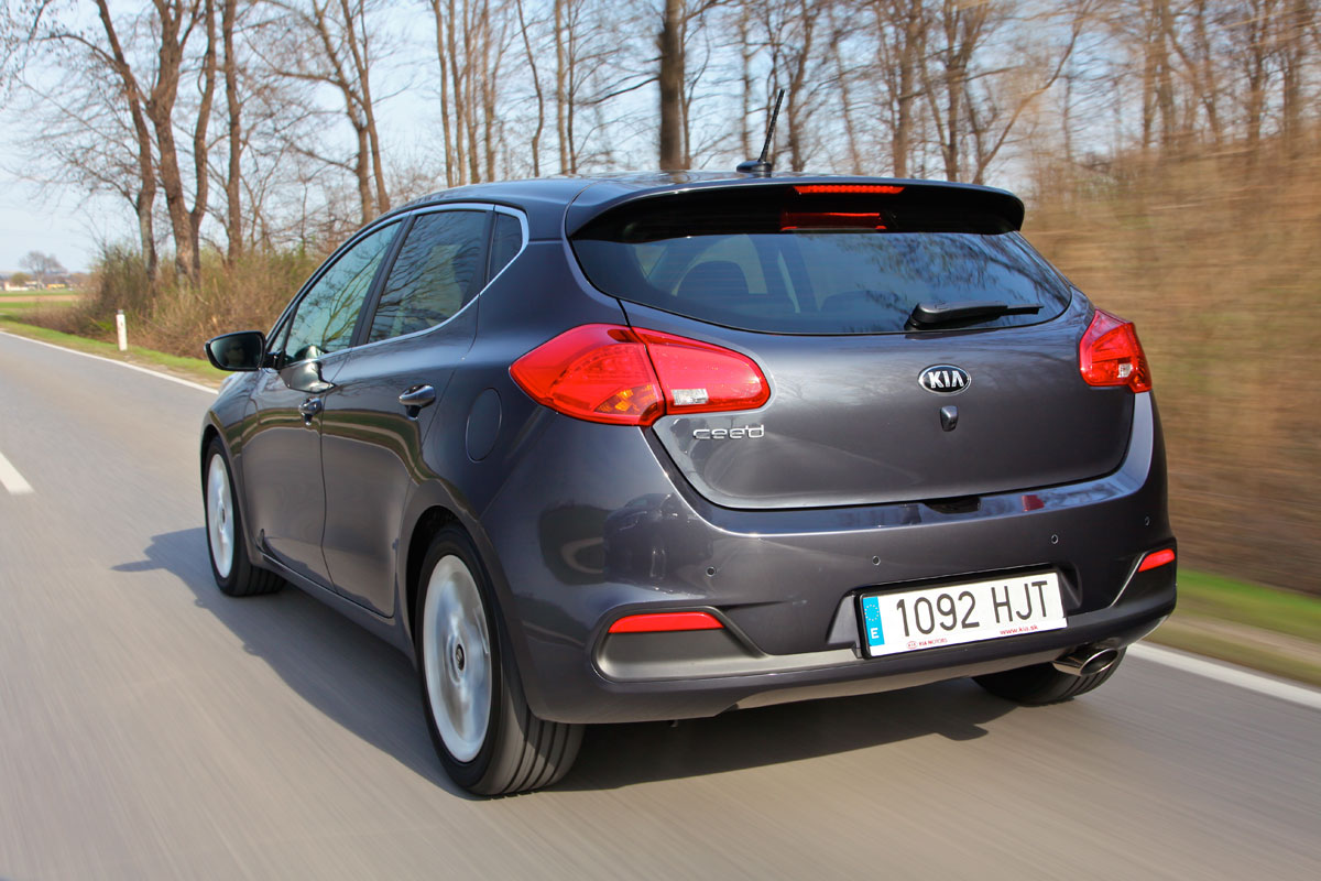 Kia Cee’d rear tracking