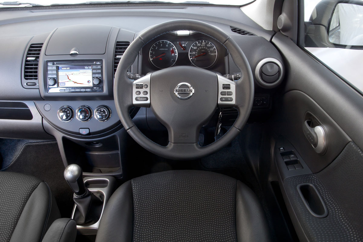 Nissan Note 1.5 dCi N-TEC+ dash