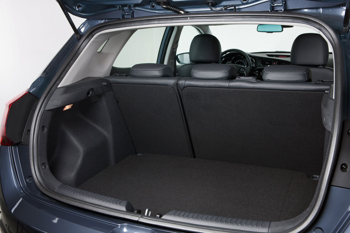 Kia Cee’d boot