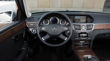 Mercedes E300 BlueTEC Hybrid interior
