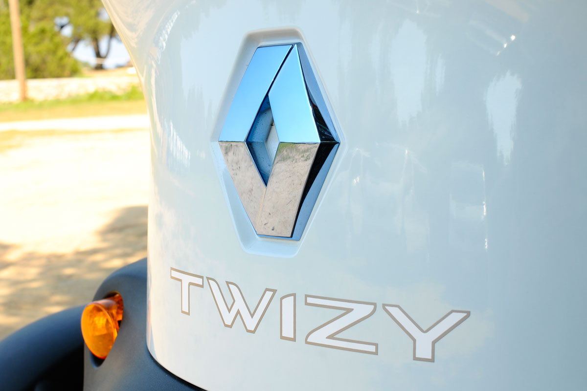 Renault Twizy badge