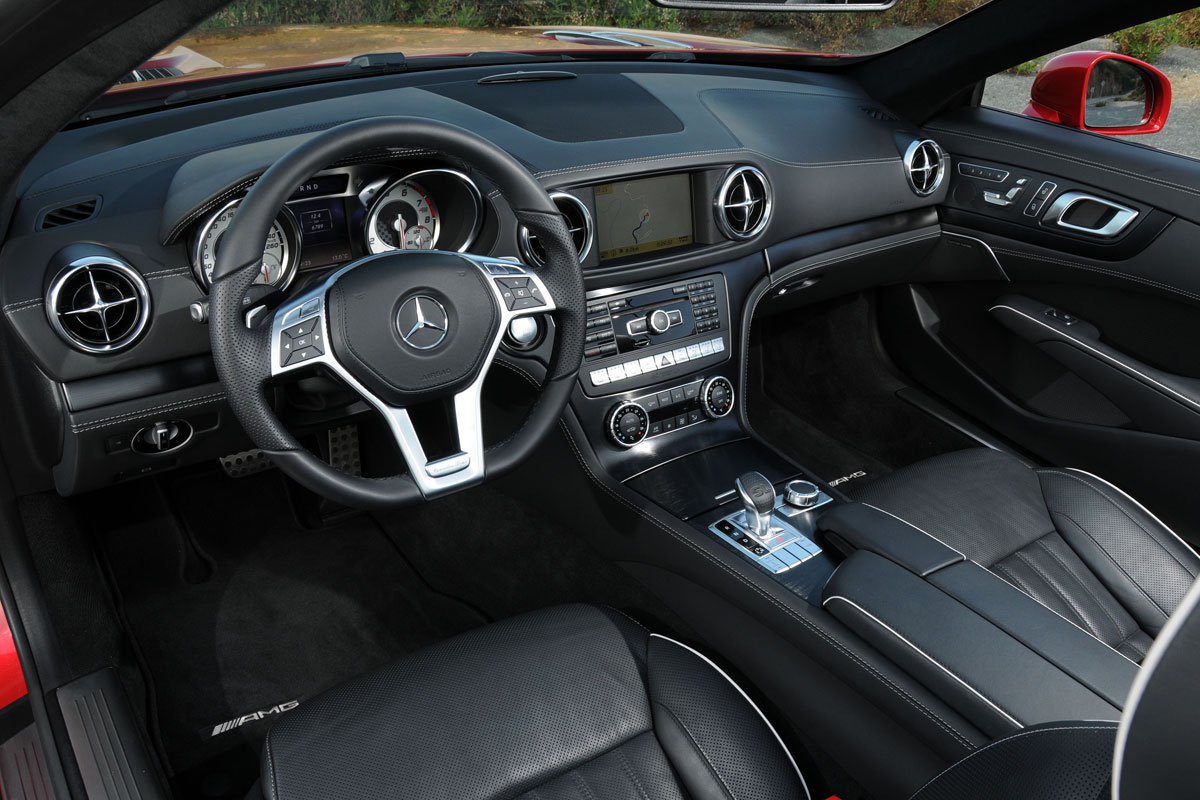 Mercedes SL interior