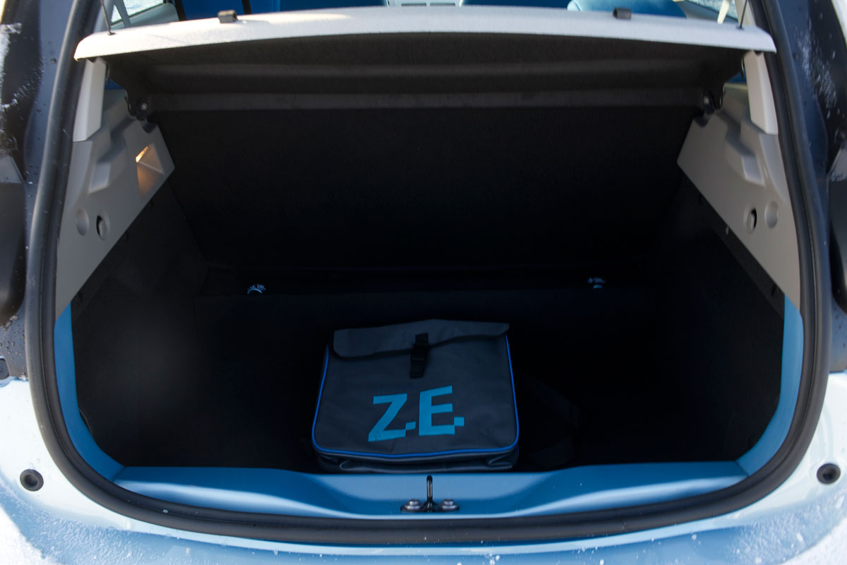 Renault Zoe boot