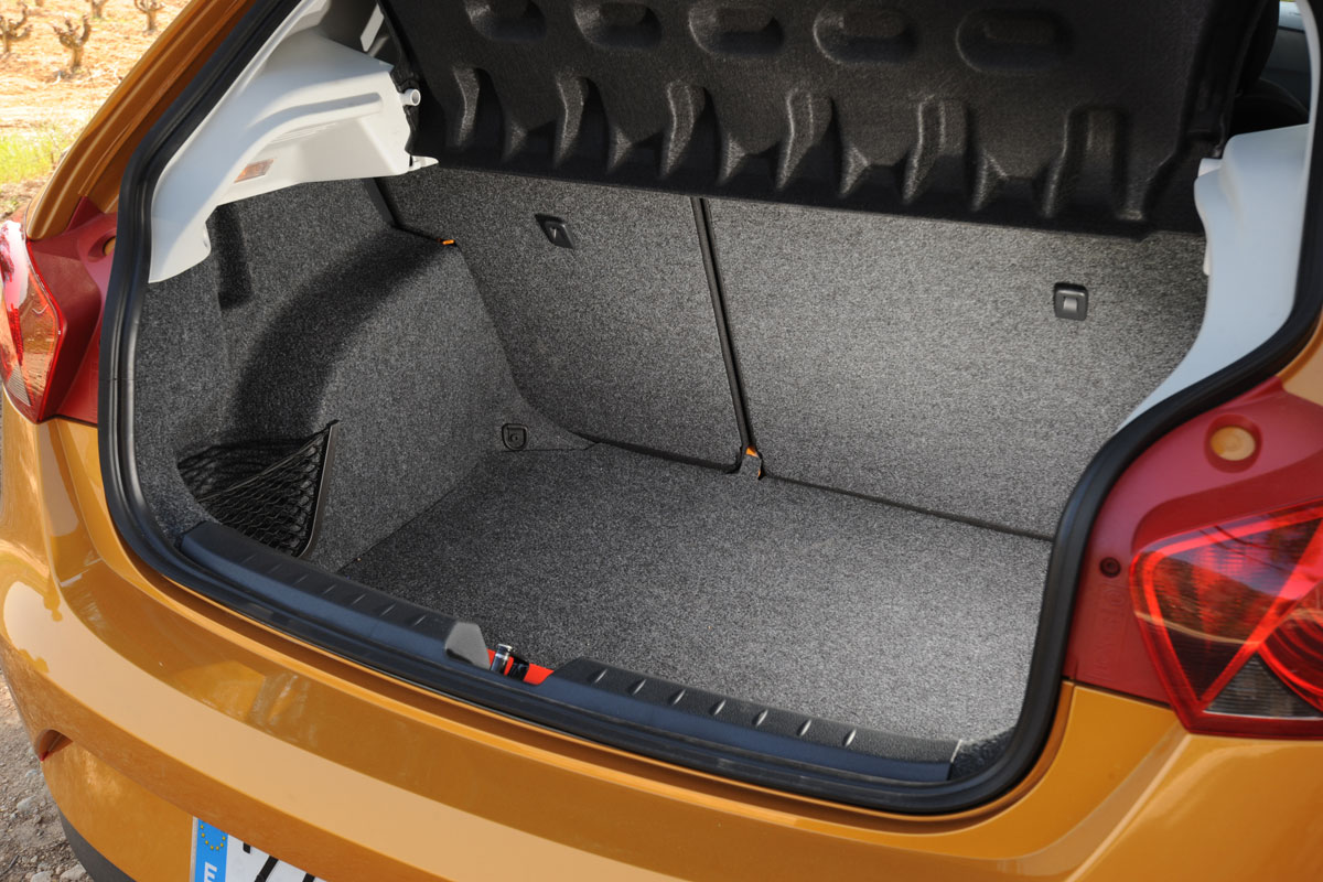2012 SEAT Ibiza boot