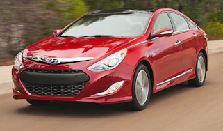 Hyundai Sonata Hybrid front