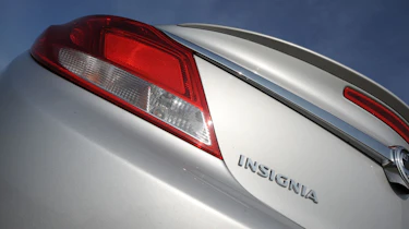 Vauxhall Insignia 2.0 CDTI ecoFLEX badge