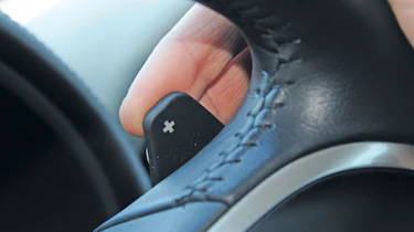 Jaguar XF paddles