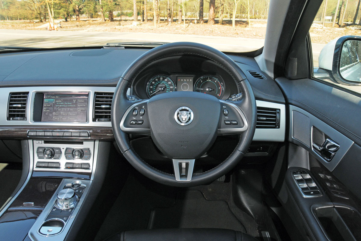 Jaguar XF interior