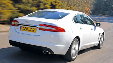 Jaguar XF rear tracking