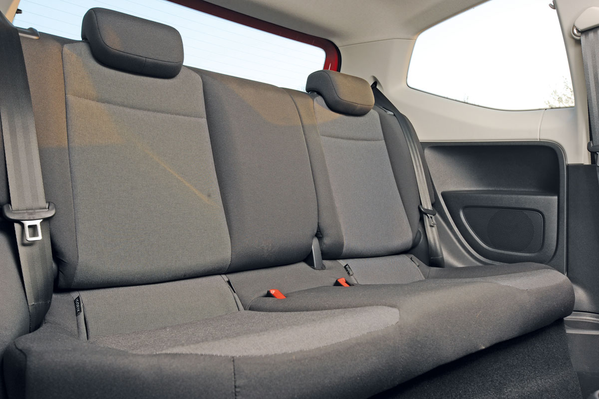 Volkswagen Move up! rear seats