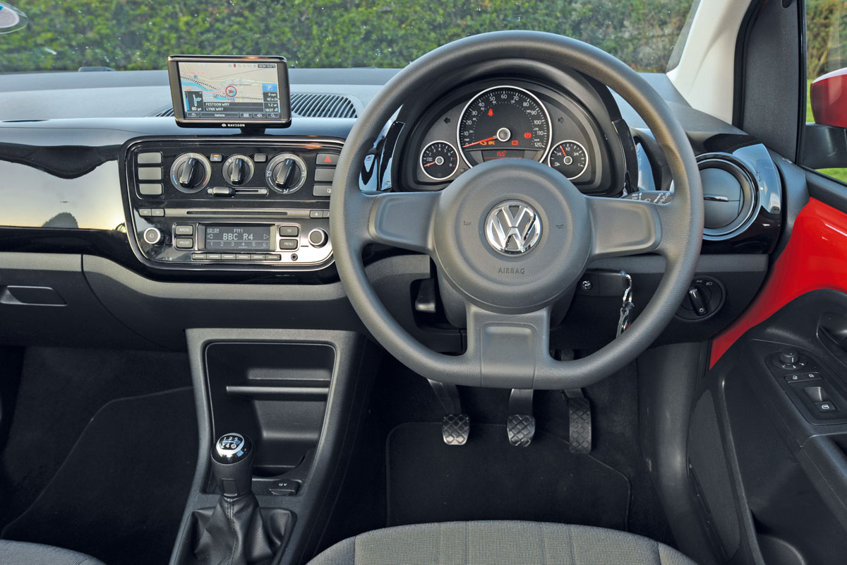 Volkswagen Move up! dash