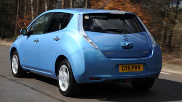 Nissan Leaf rear tracking