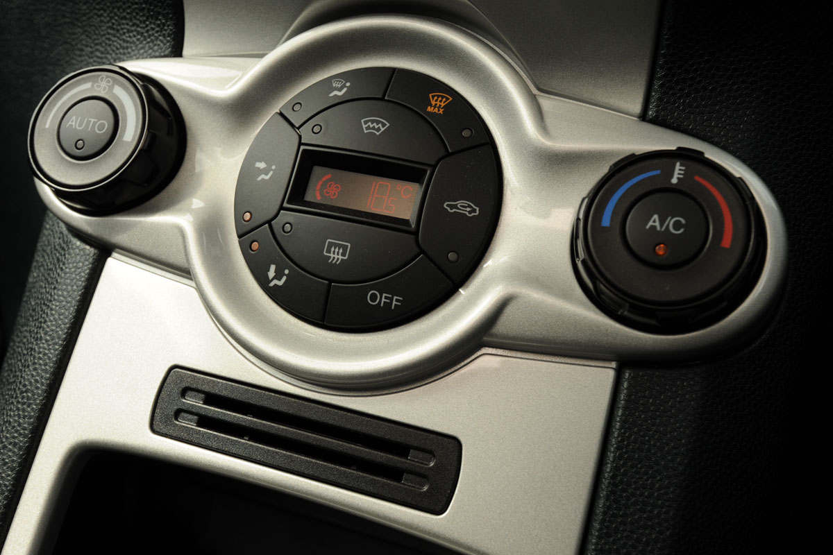 Ford Fiesta centre console