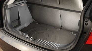 Kia Rio boot