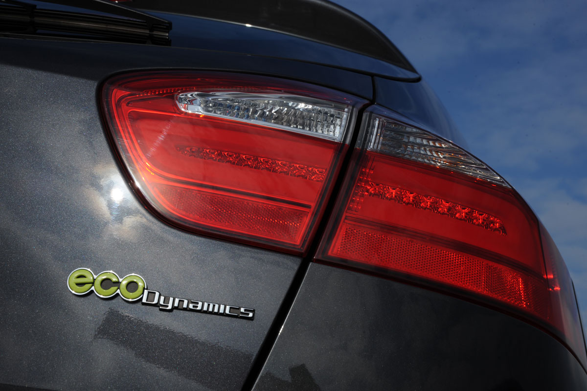 Kia Rio badge