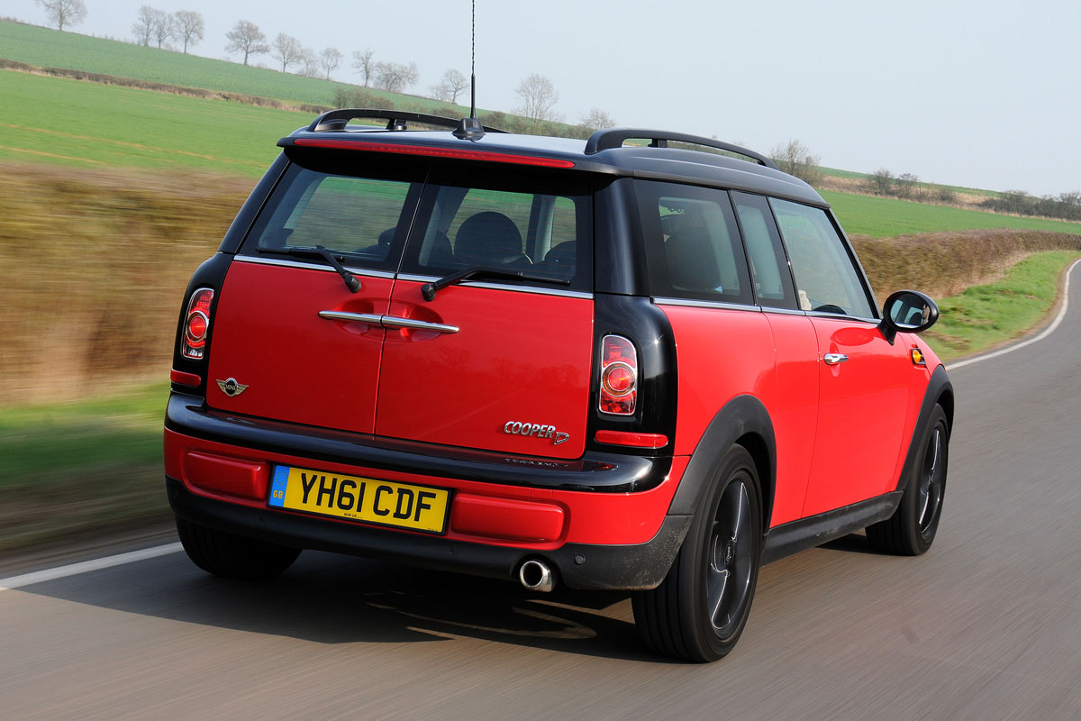 MINI Cooper D Clubman rear tracking
