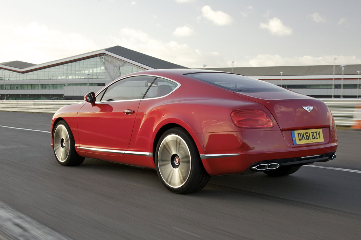Bentley Continental GT V8 rear tracking