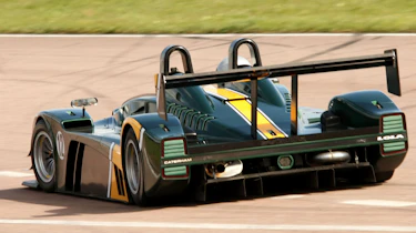 Caterham SP/300R rear tracking