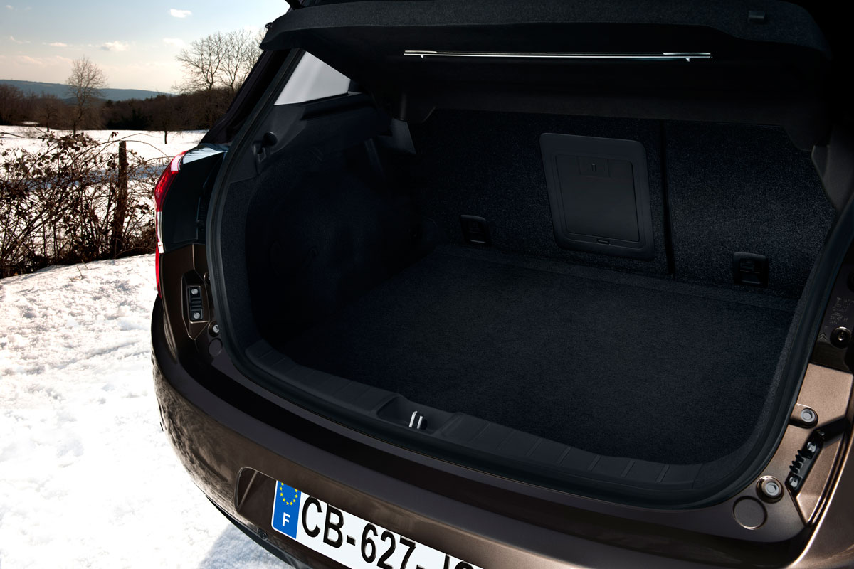 Citroen C4 Aircross boot