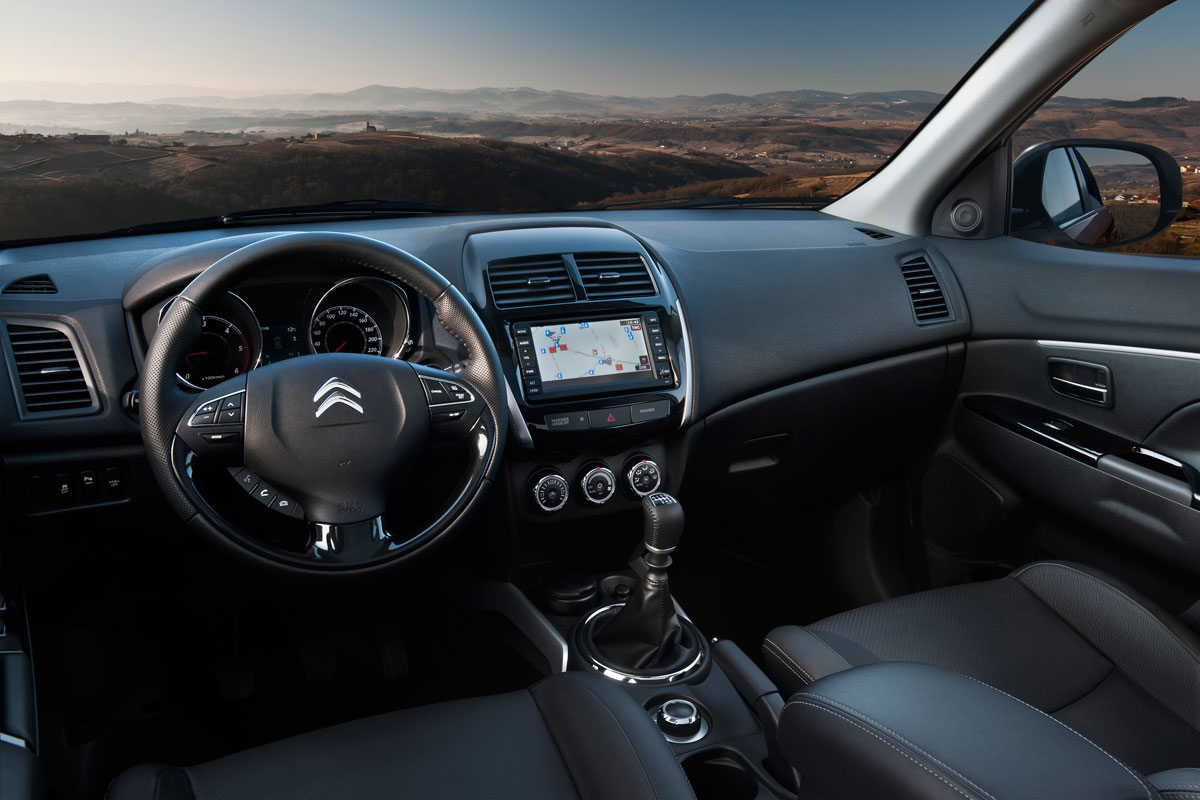 Citroen C4 Aircross interior