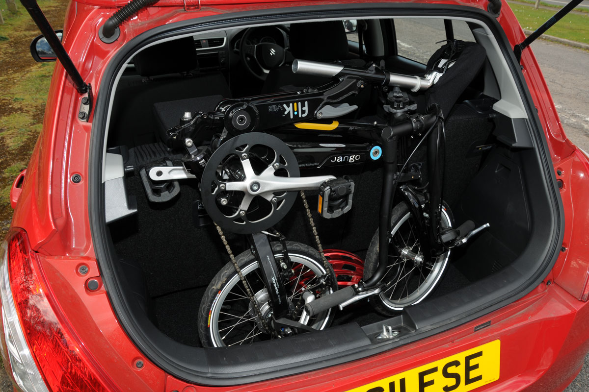 Suzuki Swift boot