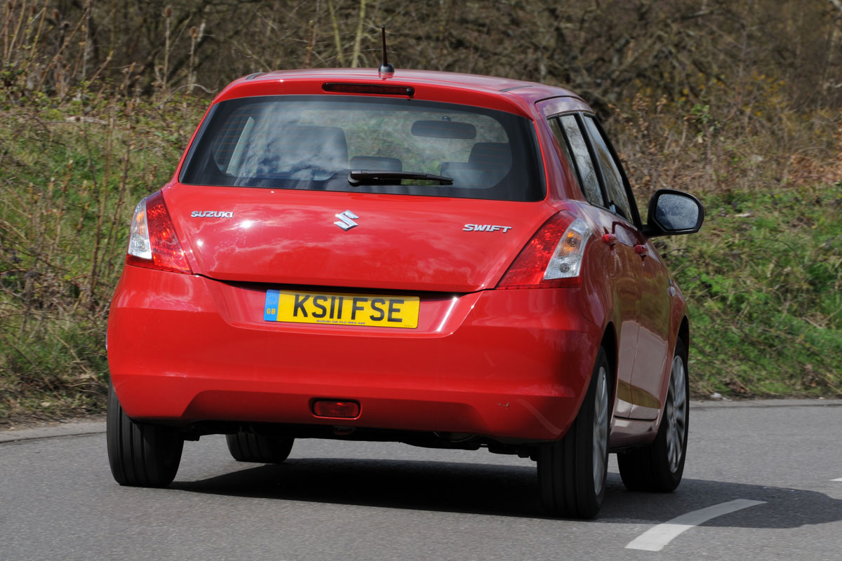 Suzuki Swift rear cornering