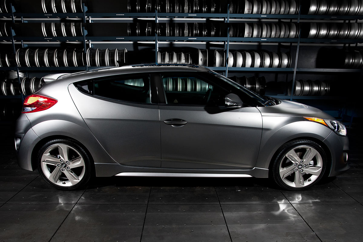 Hyundai Veloster Turbo profile