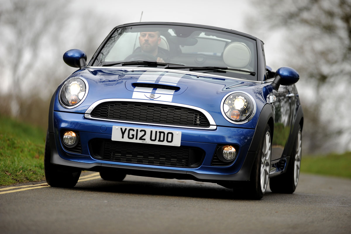 MINI Cooper SD Roadster front cornering