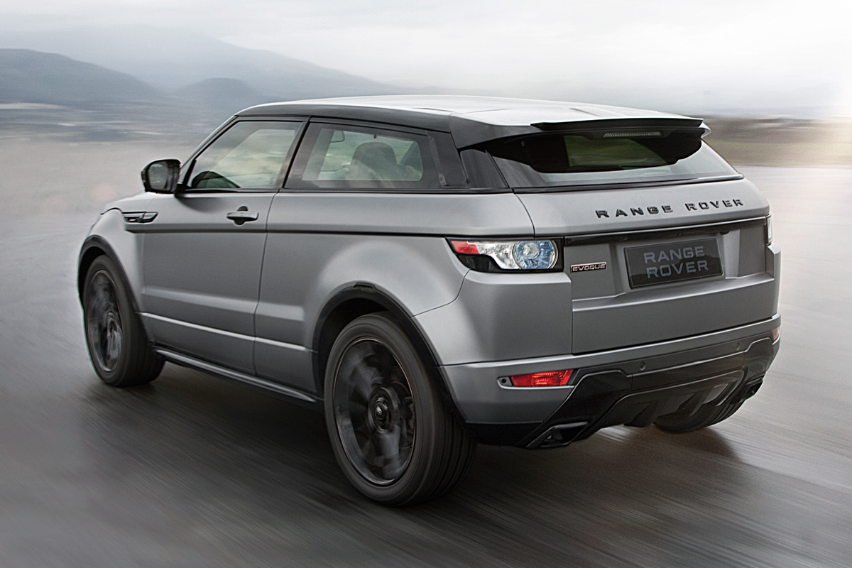 Victoria Beckham Evoque rear tracking