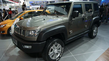 BAIC B70