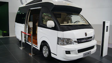 Brilliance Jinbei Large Sea Lion Camper concept