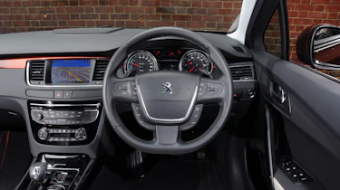 Peugeot 508 RXH dash
