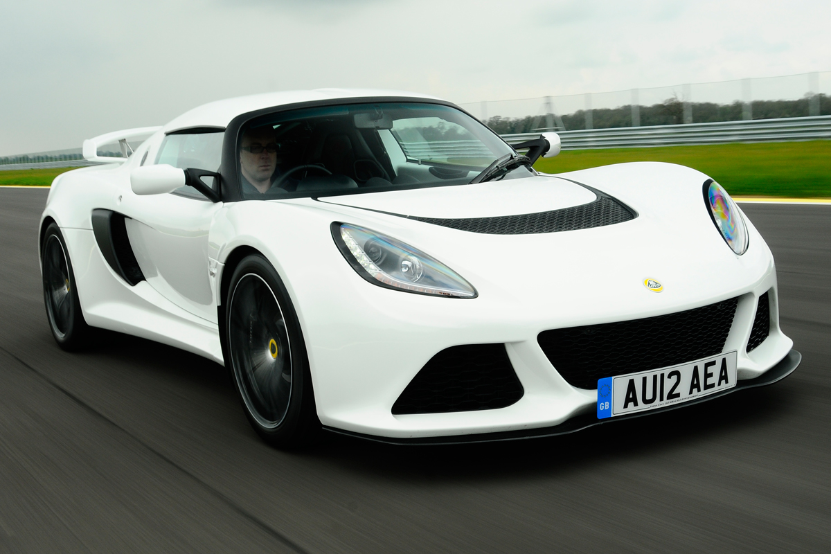 Lotus Exige S front tracking