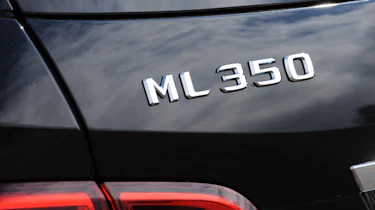 Mercedes ML 350 CDI badge