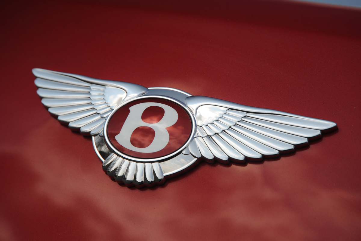 Bentley Continental GT V8 badge