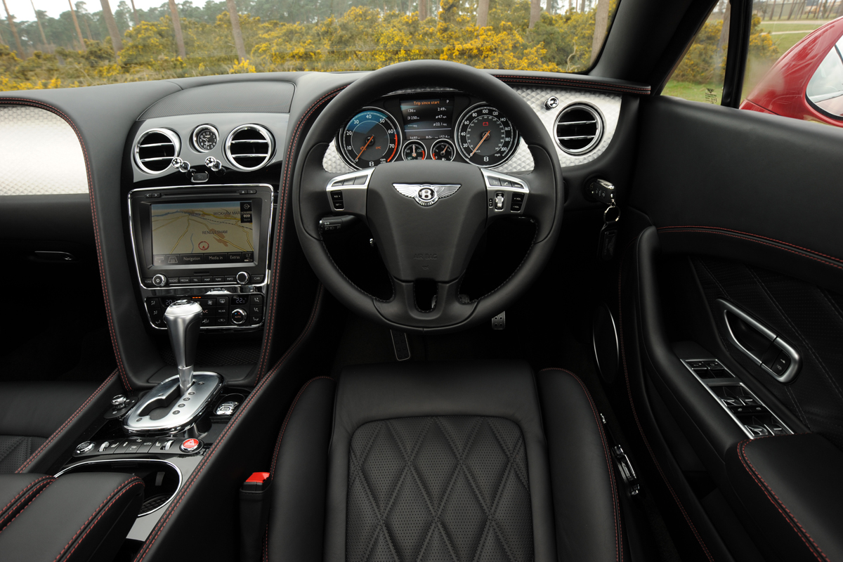 Bentley Continental GT V8 interior
