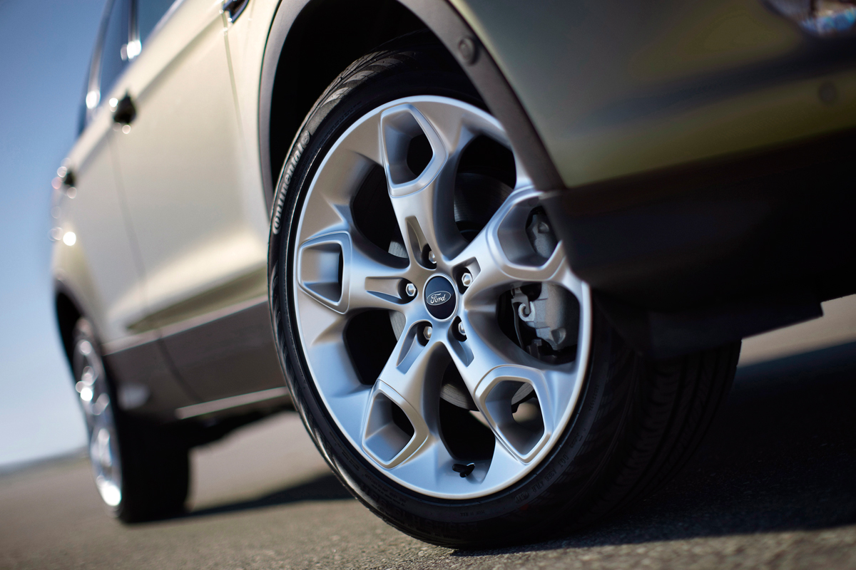 Ford Escape wheel