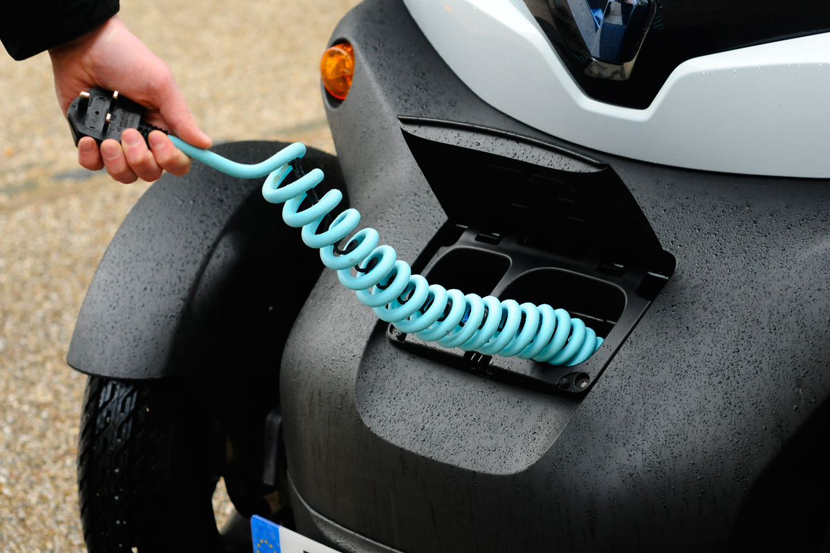 Renault Twizy charging point