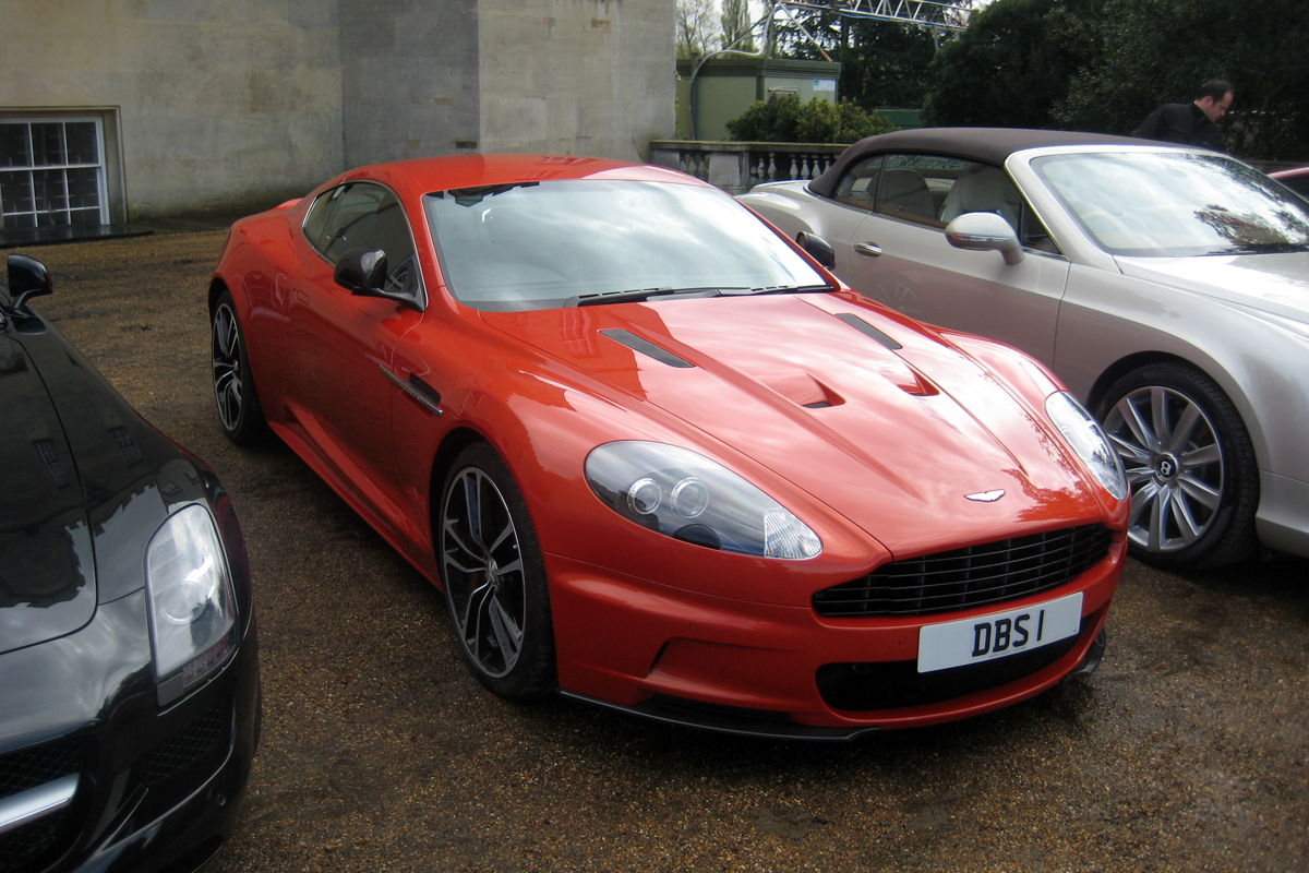 Aston Martin DBS