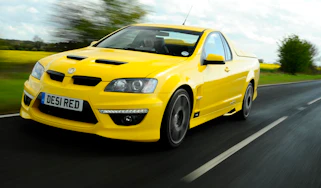 Vauxhall Maloo front action