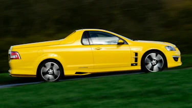 Vauxhall Maloo panning