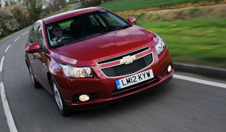 Chevrolet Cruze front action