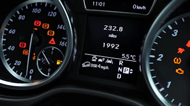 Mercedes ML dials